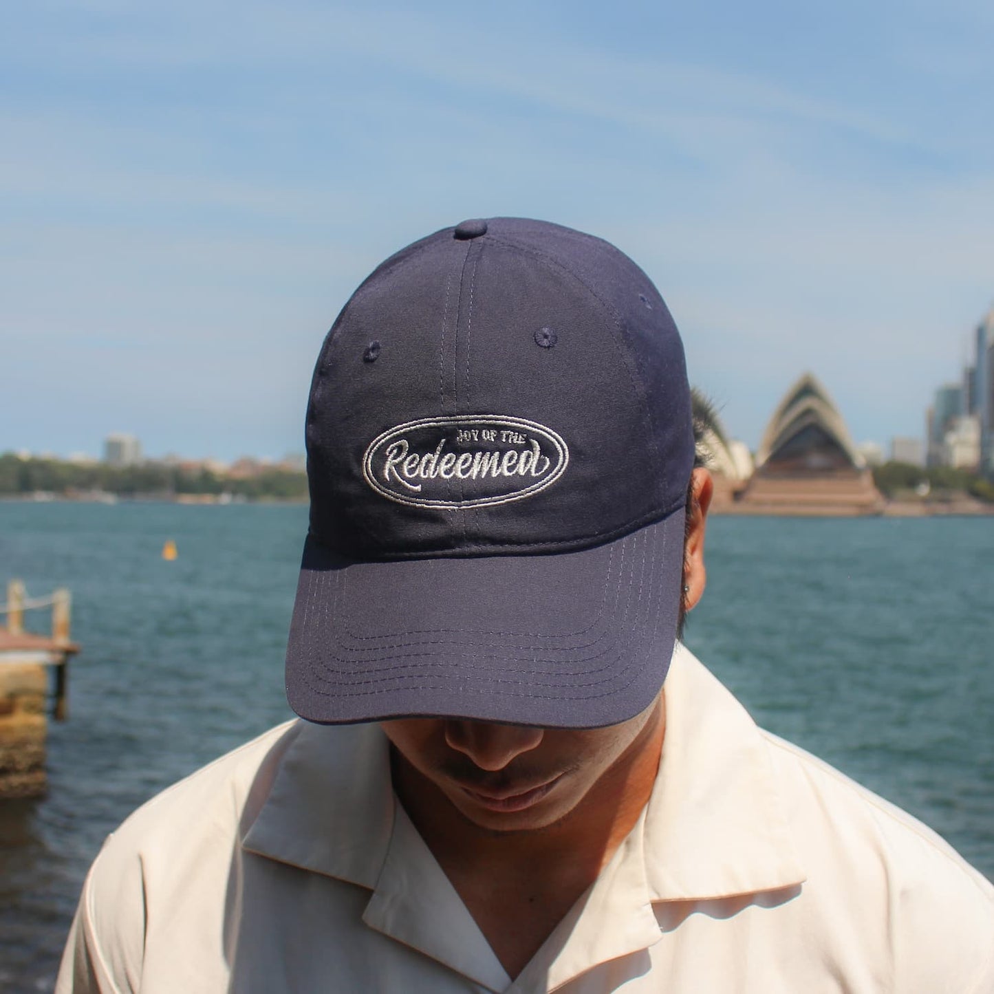 embroidered cap navy